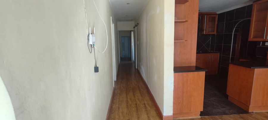 To Let 3 Bedroom Property for Rent in Algoa Park Eastern Cape